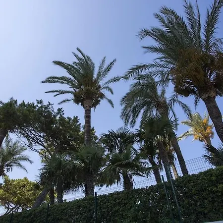 Singularstays El Puig Beach Ii *
