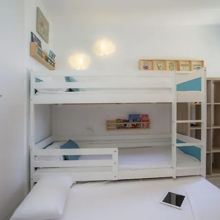 Apartment Singularstays El Puig Beach Ii *