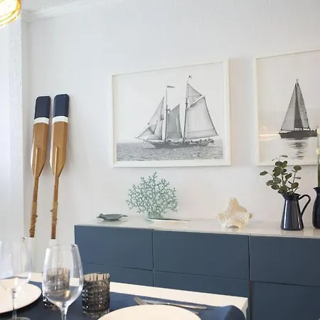 Singularstays El Puig Beach Ii *