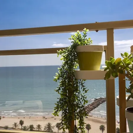 Singularstays El Puig Beach Ii *