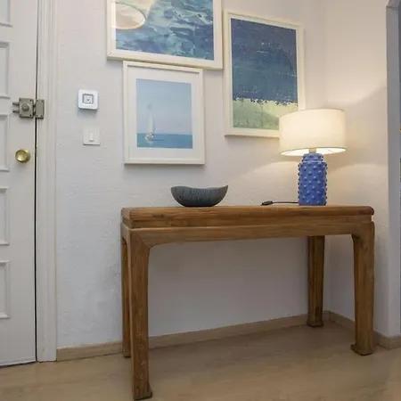 Apartment Singularstays El Puig Beach Ii *