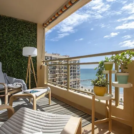 Singularstays El Puig Beach Ii *