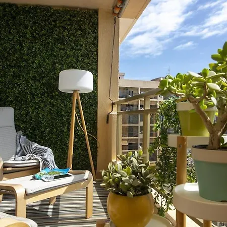 Apartman Singularstays El Puig Beach Ii