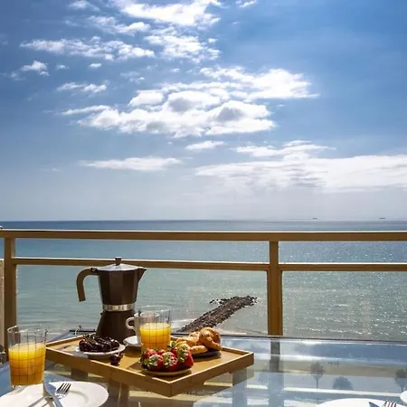Singularstays El Puig Beach Ii Apartman Las Canteras